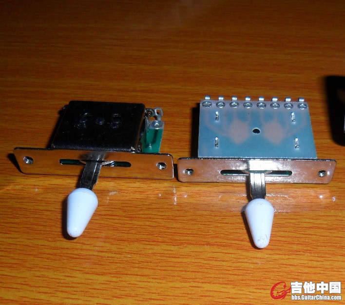 QQ截图20121107230135.jpg