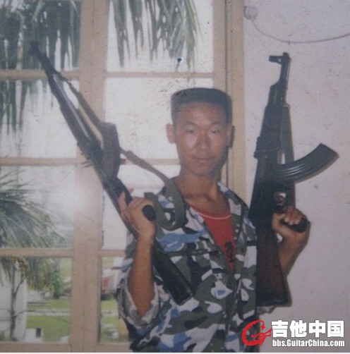 在部队的我