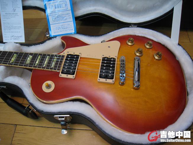 GIBSON LP CLASSIC .1960 003.jpg