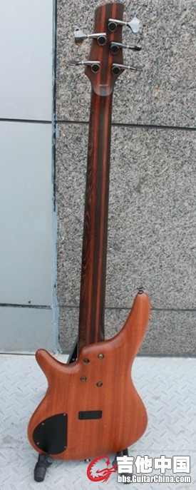 300501.jpg