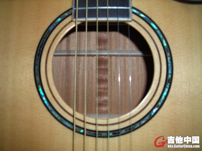 ibanez03.jpg