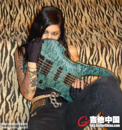 bass02.jpg