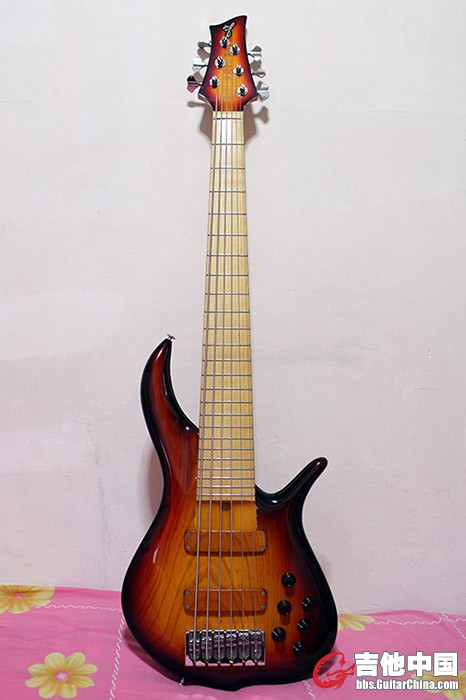 F BASS BN6