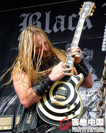 Zakk-Wylde-by-Ivan-Chopik-3.jpg