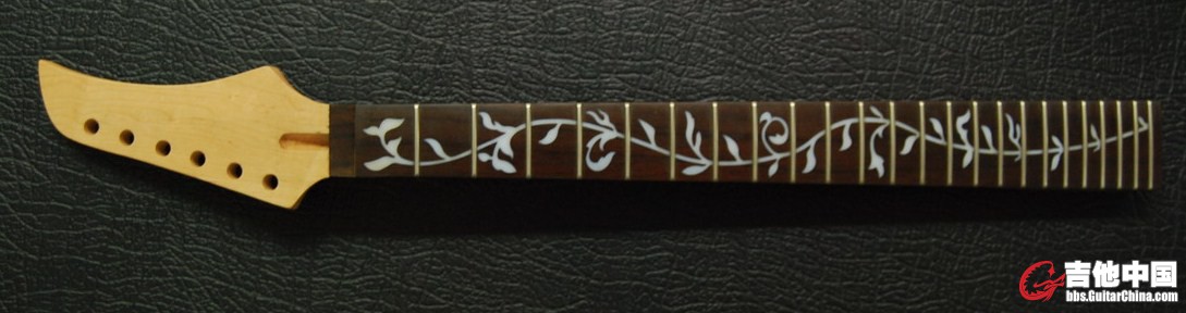 价格 300.00