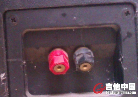 这样的接头，怎么改才能连效果器弹琴用？