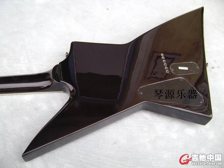 琴体后.JPG