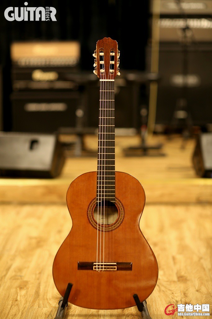 JANL8257.jpg