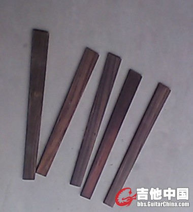 出好型的指板木