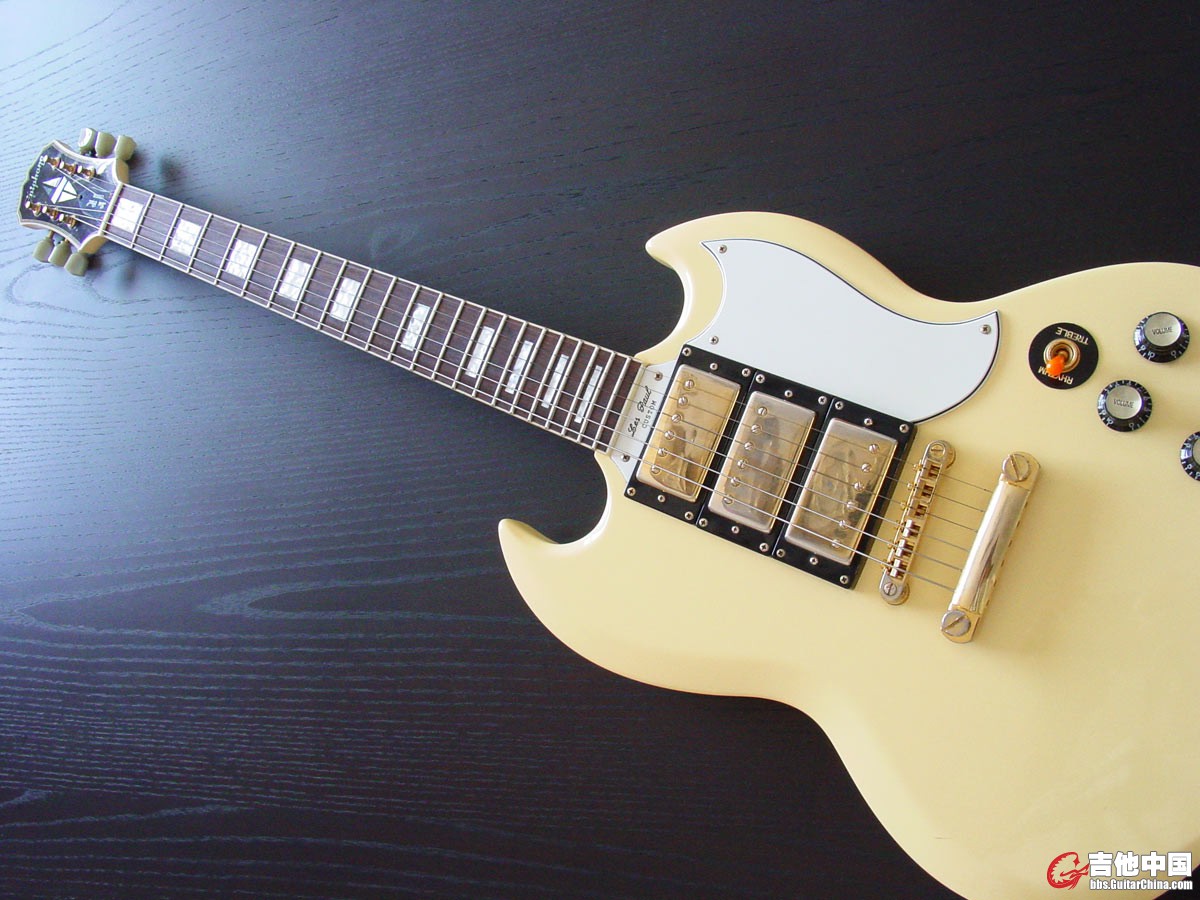 Epiphone-SG-Custom-10.jpg