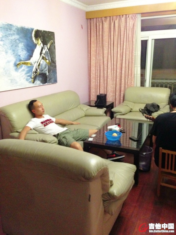 这个是住的地方也是工作室