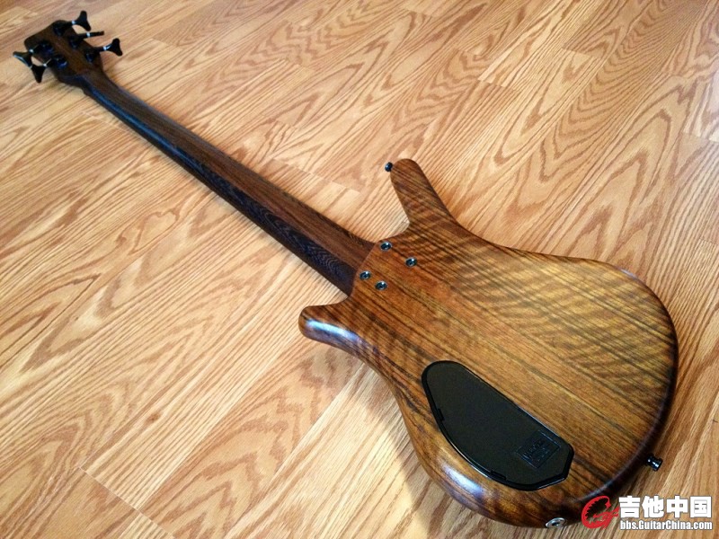 Warwick thumb 1998 (4).jpg