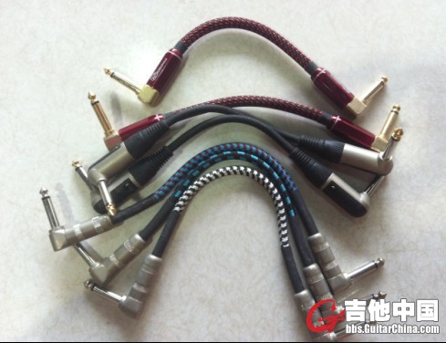 两根怪兽的线一起70.两根握威的一起16块哈哈。三根科林的一起30.全部115包邮。都就是在家用没出过门。