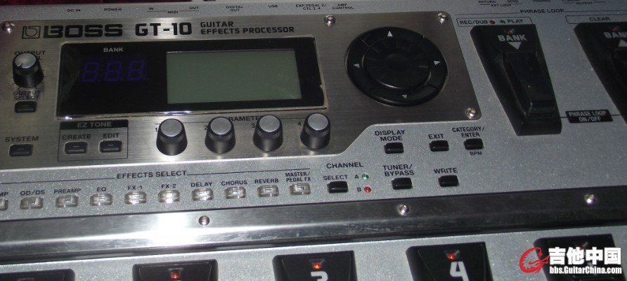 GT10 1834.jpg