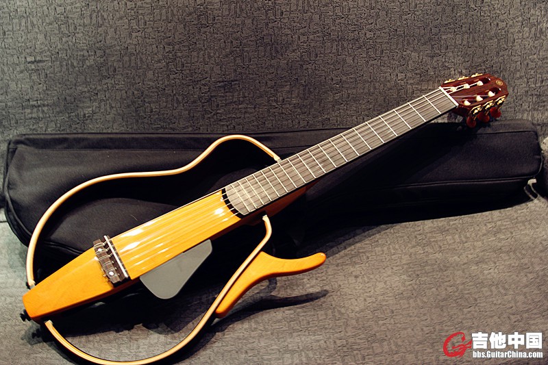 Yamaha slg130nw.jpg