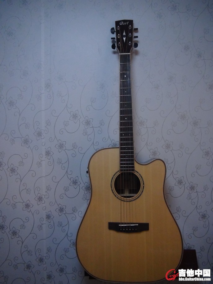 QQ图片20131018133221.jpg
