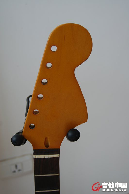 st003.jpg