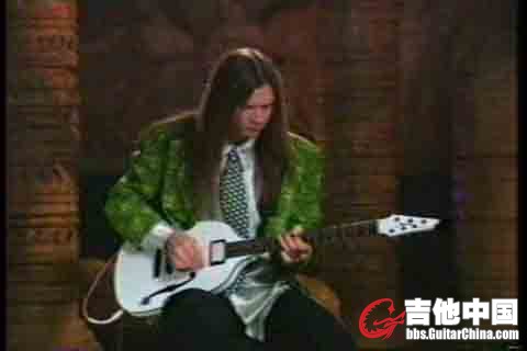 [Guitar Lessons[00_00_17][20131101-220801-1]副本.jpg