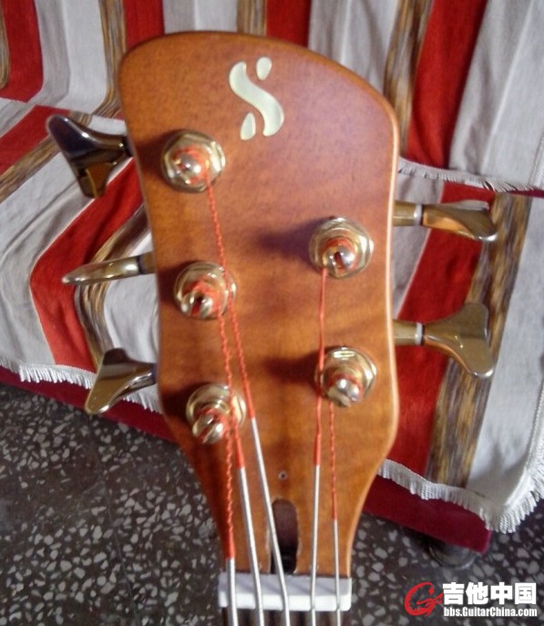 bass03.jpg