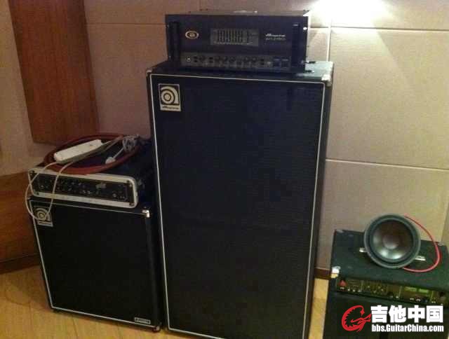 Ampeg SVT 2pro全管前级+Ampeg SVT 810AV.JPG
